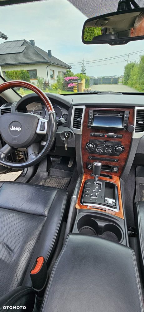 Jeep Cherokee - 5