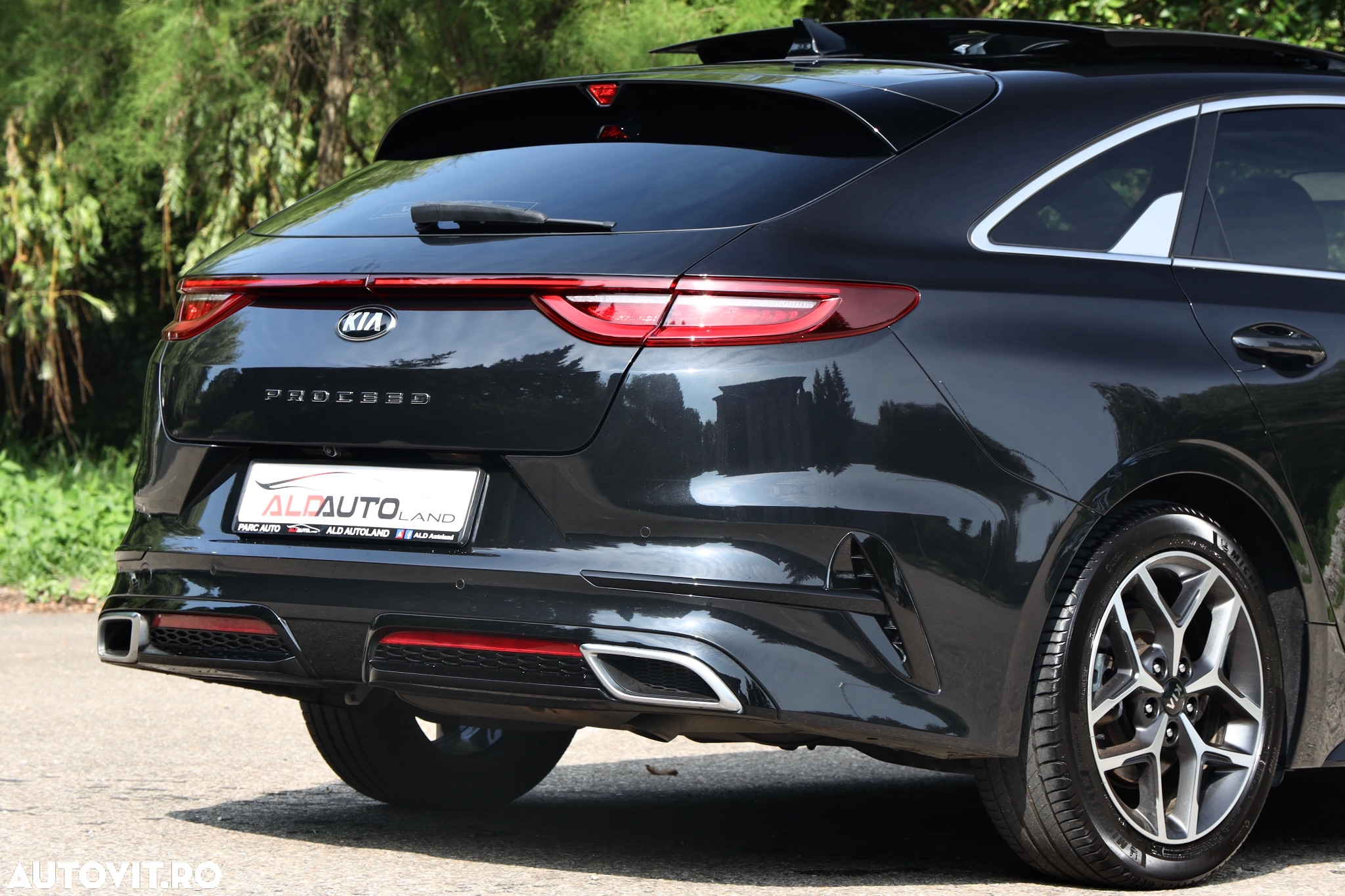 Kia Pro Ceed ProCeed 1.4 T-GDI 7DCT GT Line - 32