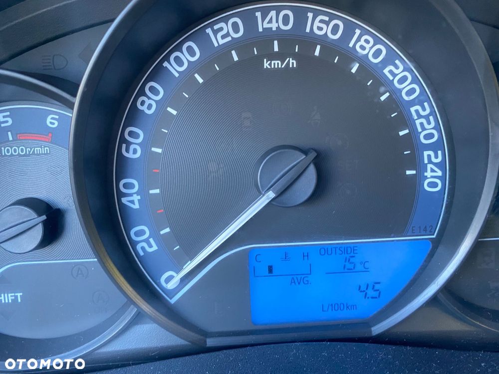 Toyota Auris 1.4 D-4D Comfort - 8