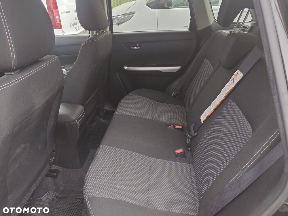 Suzuki Vitara - 19