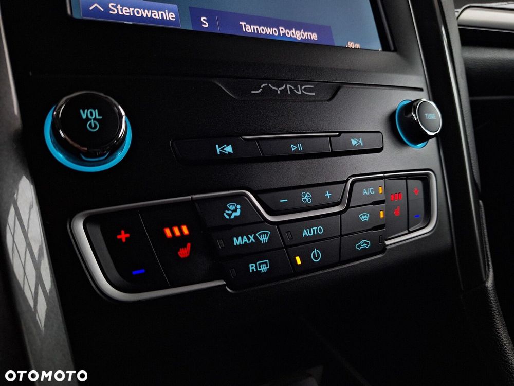 Ford Mondeo 2.0 EcoBlue Titanium - 25