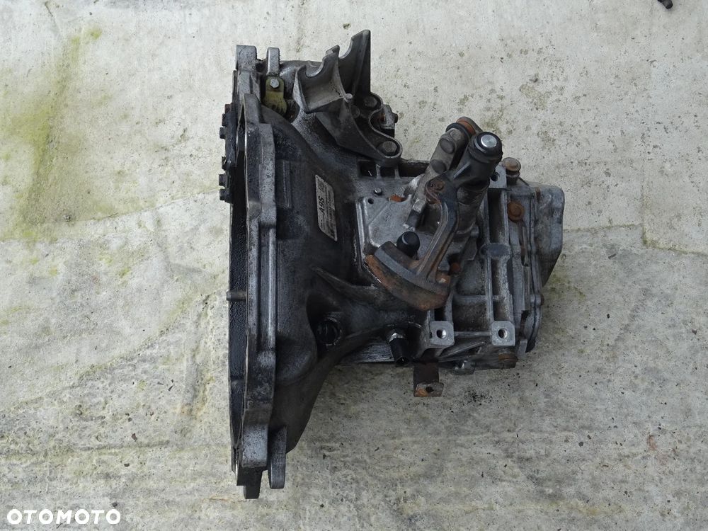 SKRZYNIA BIEGÓW OPEL ZAFIRA C TOURER ASTRA J MOKKA 1,8 A18XER A18XEL 1,6 A16XER B16XER CORSA D 1,3