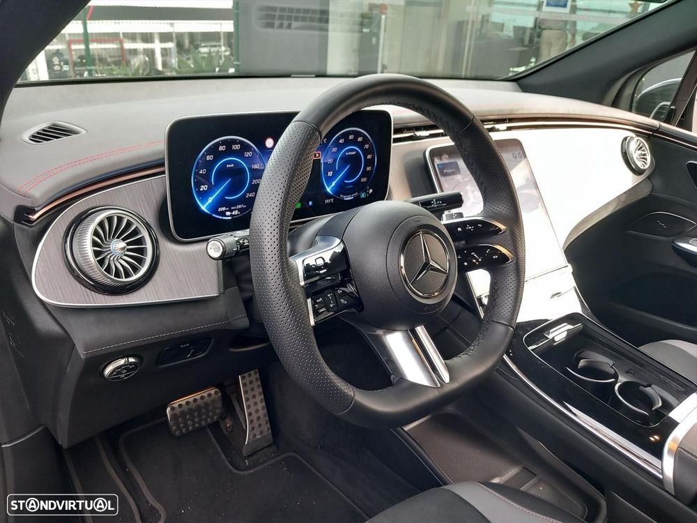 Mercedes-Benz EQE - 8