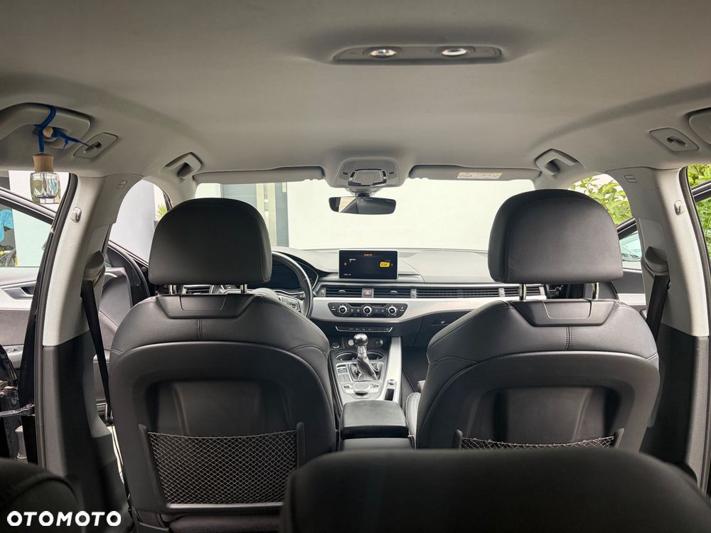 Audi A4 Avant 2.0 TDI - 10