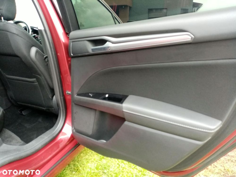 Ford Mondeo - 16