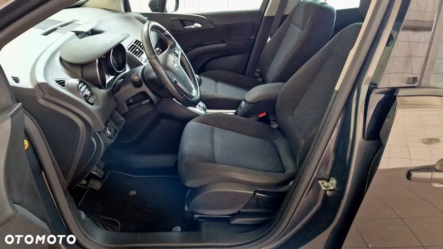 Opel Meriva 1.4 T Cosmo S&S - 8