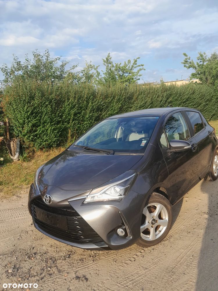 Toyota Yaris - 5