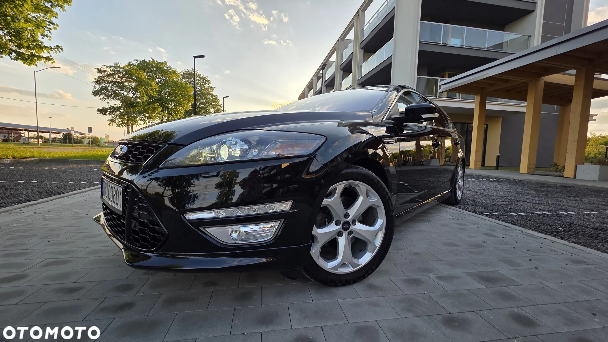 Ford Mondeo - 8