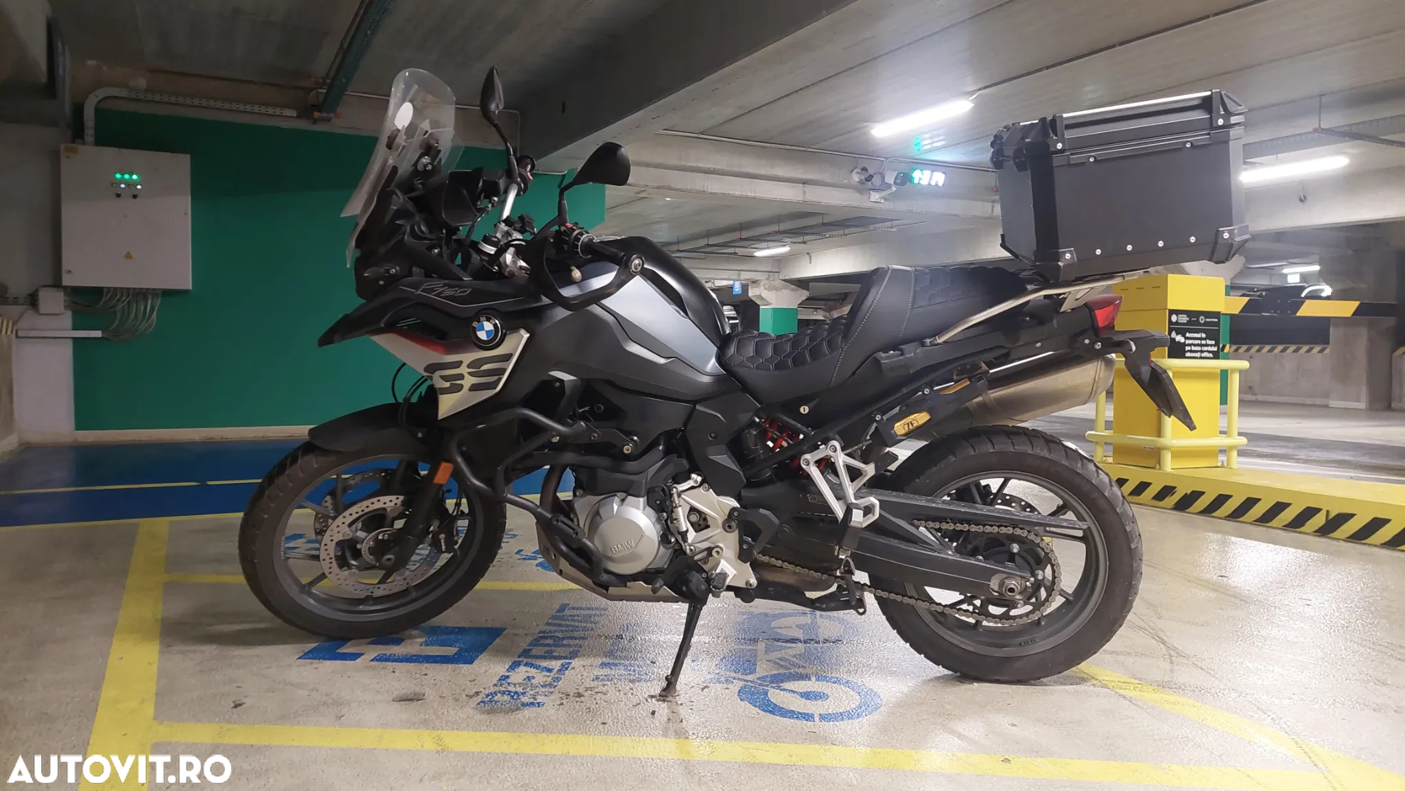 BMW F750GS - 5