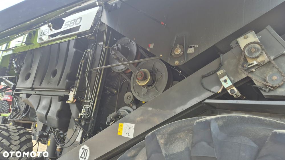 Claas Lexion 580 z hederem - 17