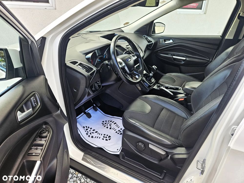 Ford Kuga 2.0 TDCi FWD Titanium - 8