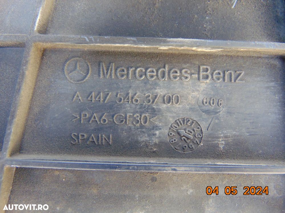 Cutie baterie Mercedes vito w447 viano v class cod a4475463700 suport cutie baterie - 4