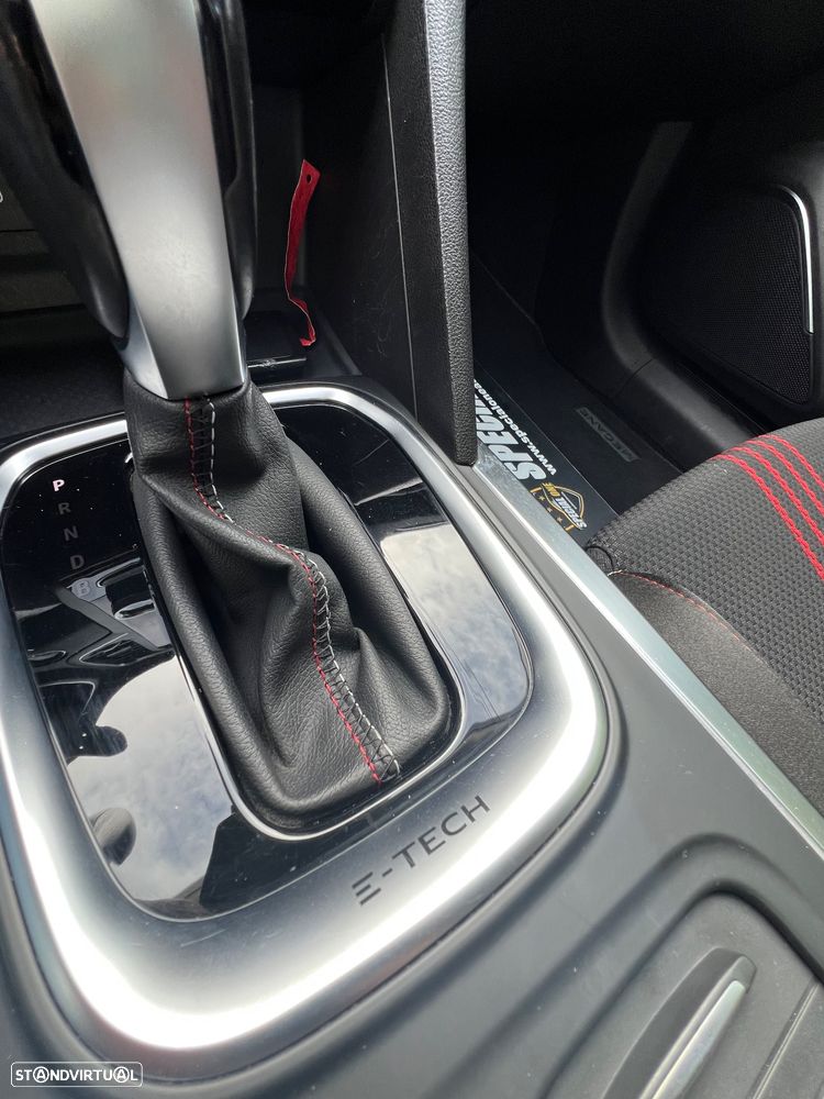 Renault Mégane Sport Tourer 1.6 E-Tech Plug-In Hybrid R.S. Line - 8