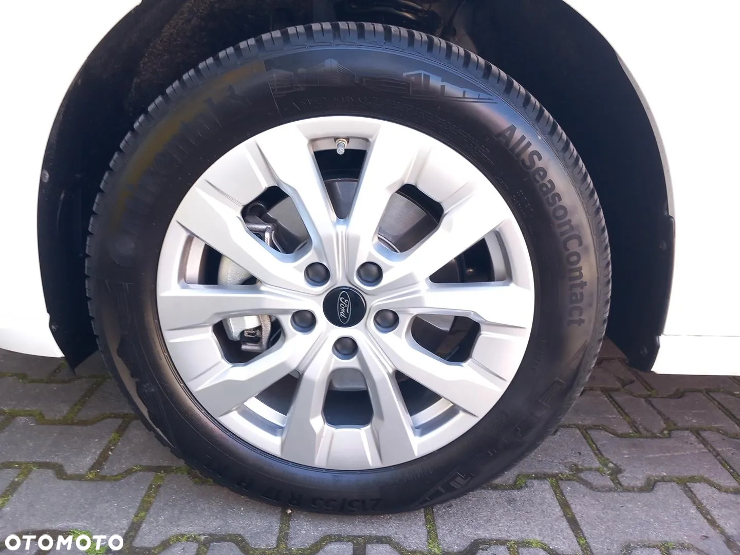 Ford Transit Connect - 18