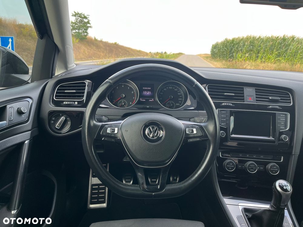 Volkswagen Golf 1.4 TSI BMT Highline - 15
