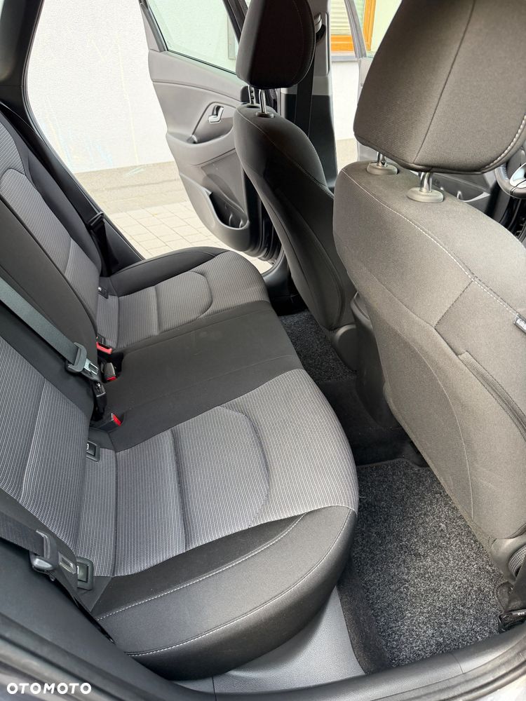 Hyundai i30 1.0 T-GDI Passion Plus - 10