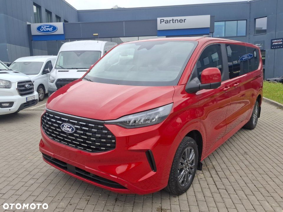 Ford Tourneo Custom - 7