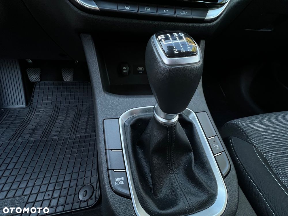 Hyundai i30 1.5 T-GDI 48V Classic + - 27