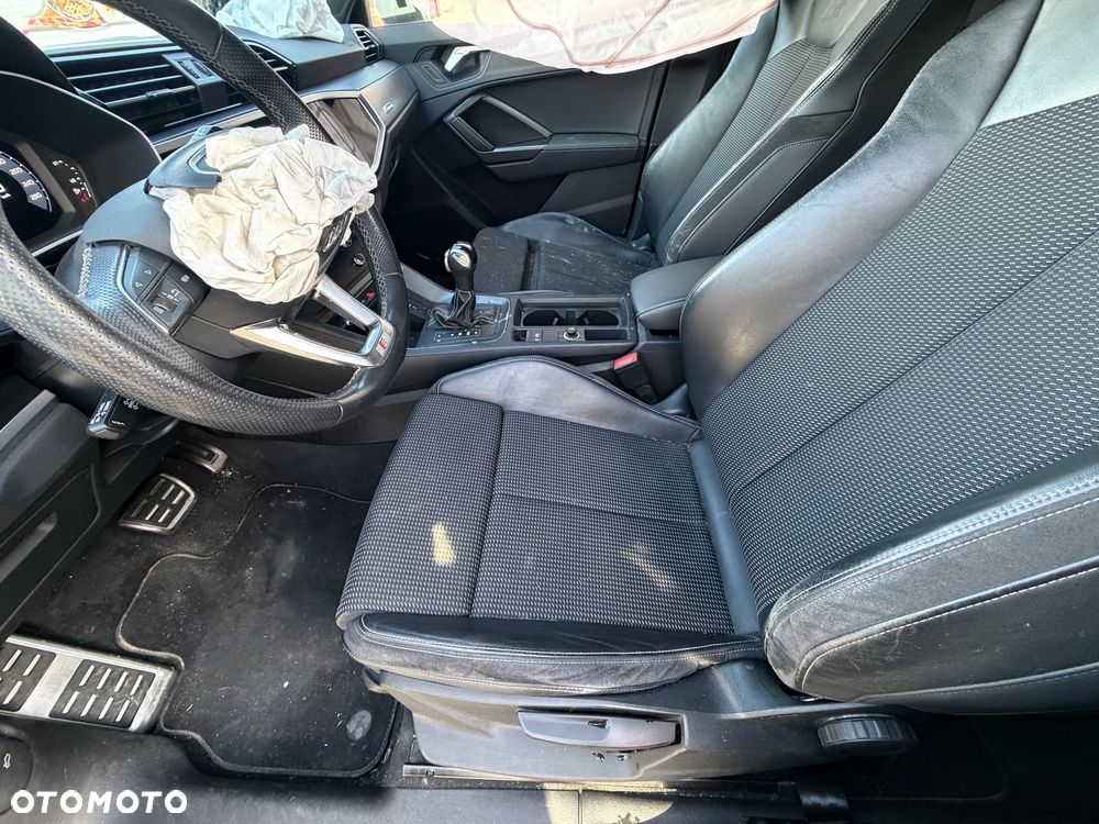 Audi Q3 45 TFSIe S tronic S line - 25