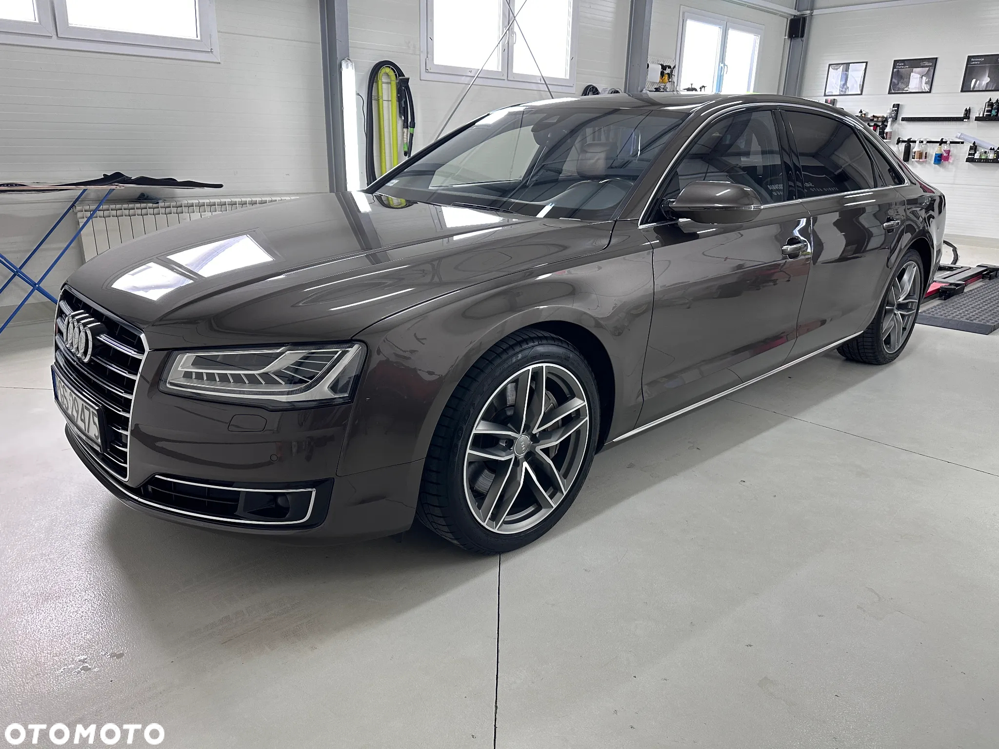 Audi A8 4.2 TDI clean diesel L Quattro - 2
