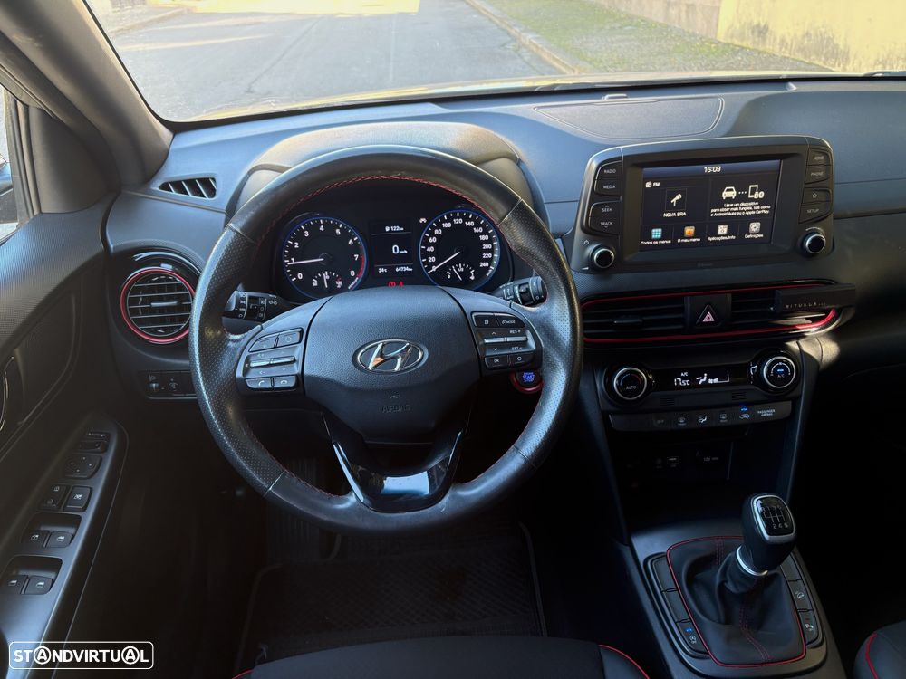 Hyundai Kauai 1.0 T-GDi Pele/Tecido Vermelho - 15