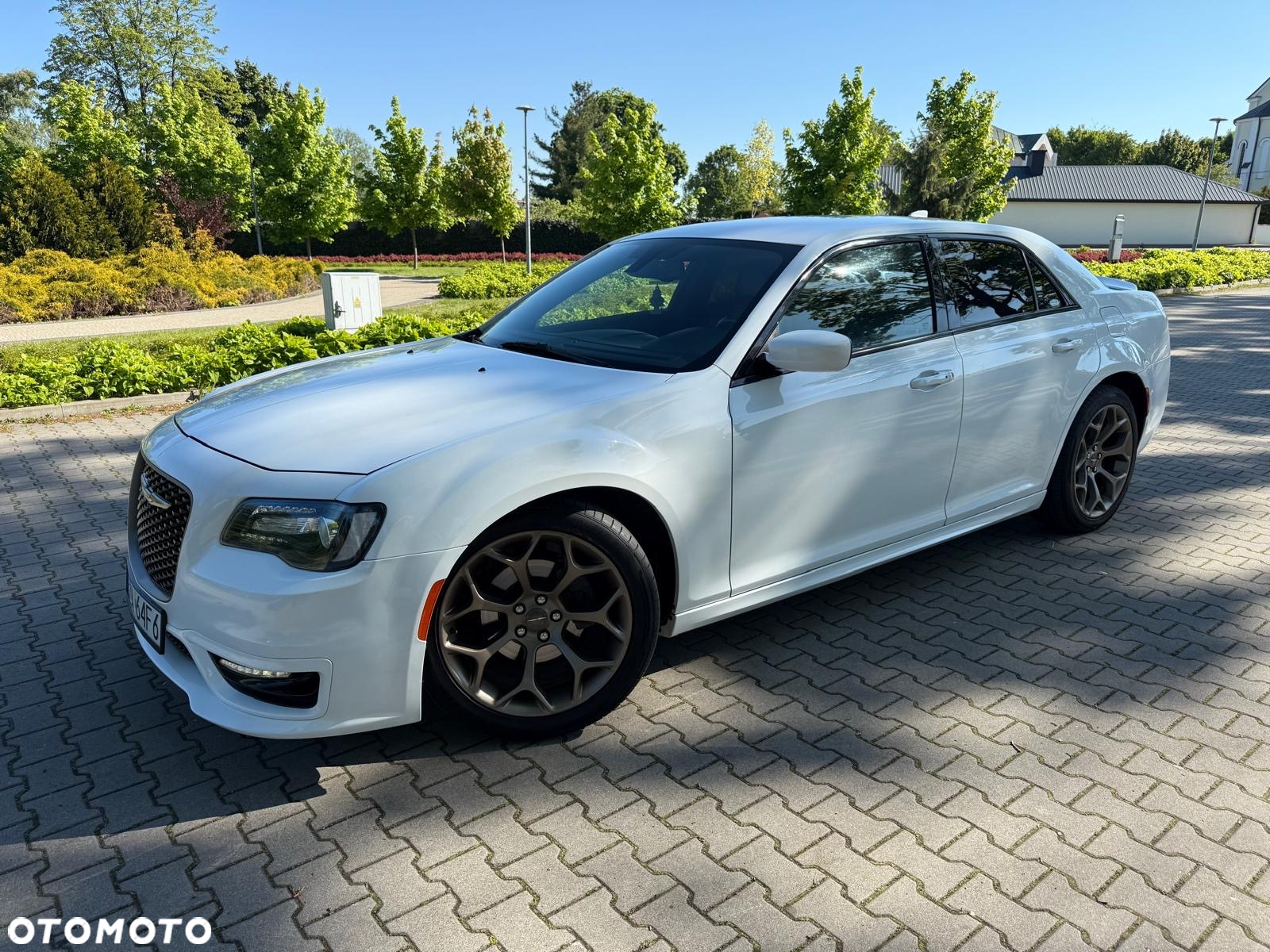 Chrysler 300s - 2