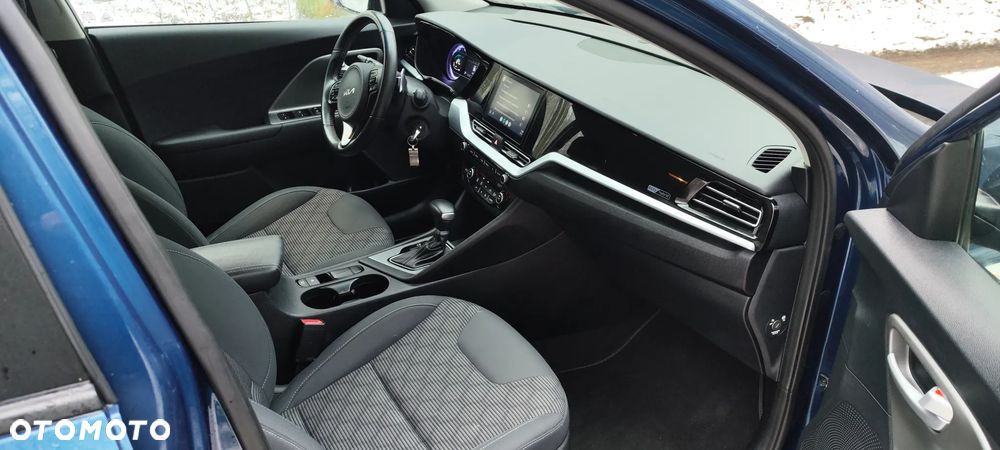 Kia Niro 1.6 GDI Hybrid M - 6