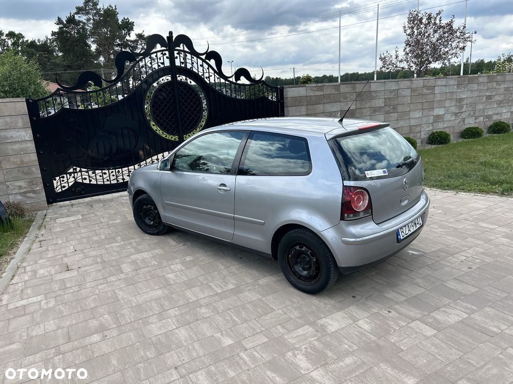 Volkswagen Polo - 4