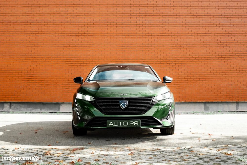 Peugeot 308 180 e-EAT8 GT - 2