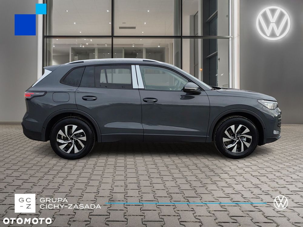 Volkswagen Tiguan - 6