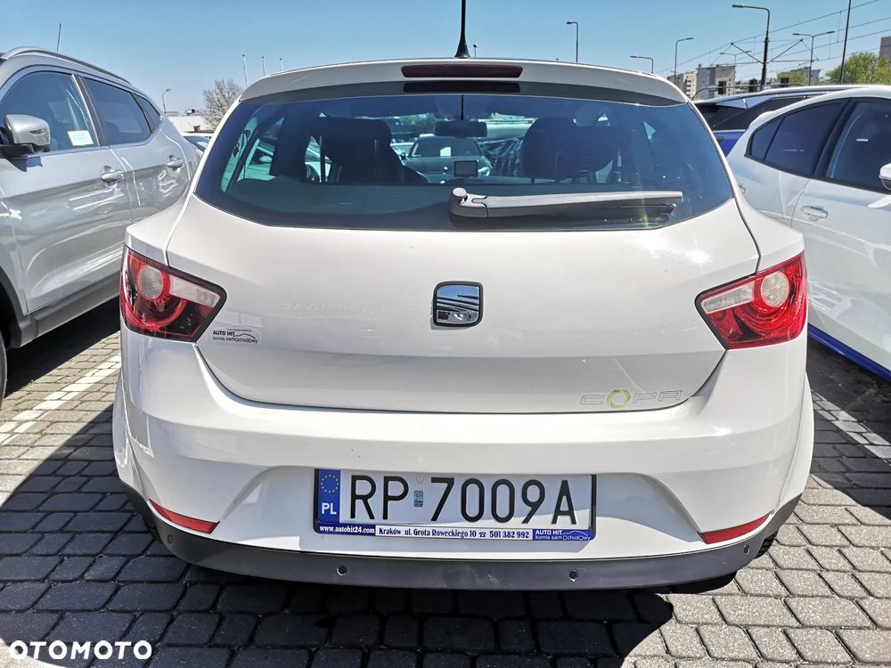 Seat Ibiza SC 1.4 16V Sport - 4