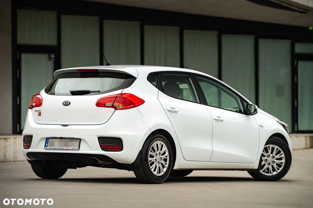 Kia Ceed - 6