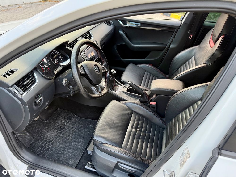 Skoda Octavia 2.0 TDI (Green tec) RS - 7