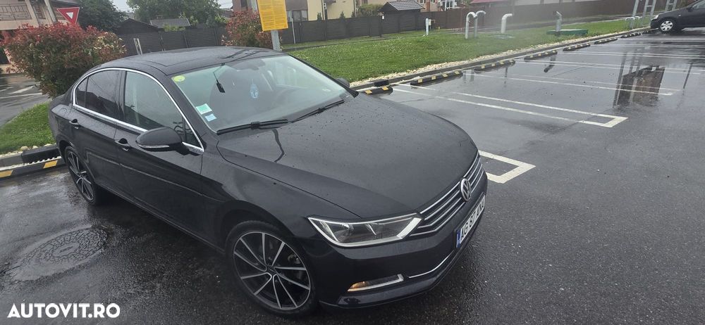 Volkswagen Passat - 4