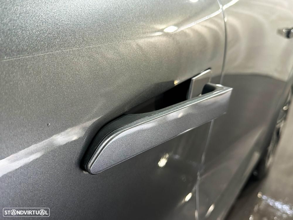 Renault Scénic E-Tech 220 Long Range Techno - 17