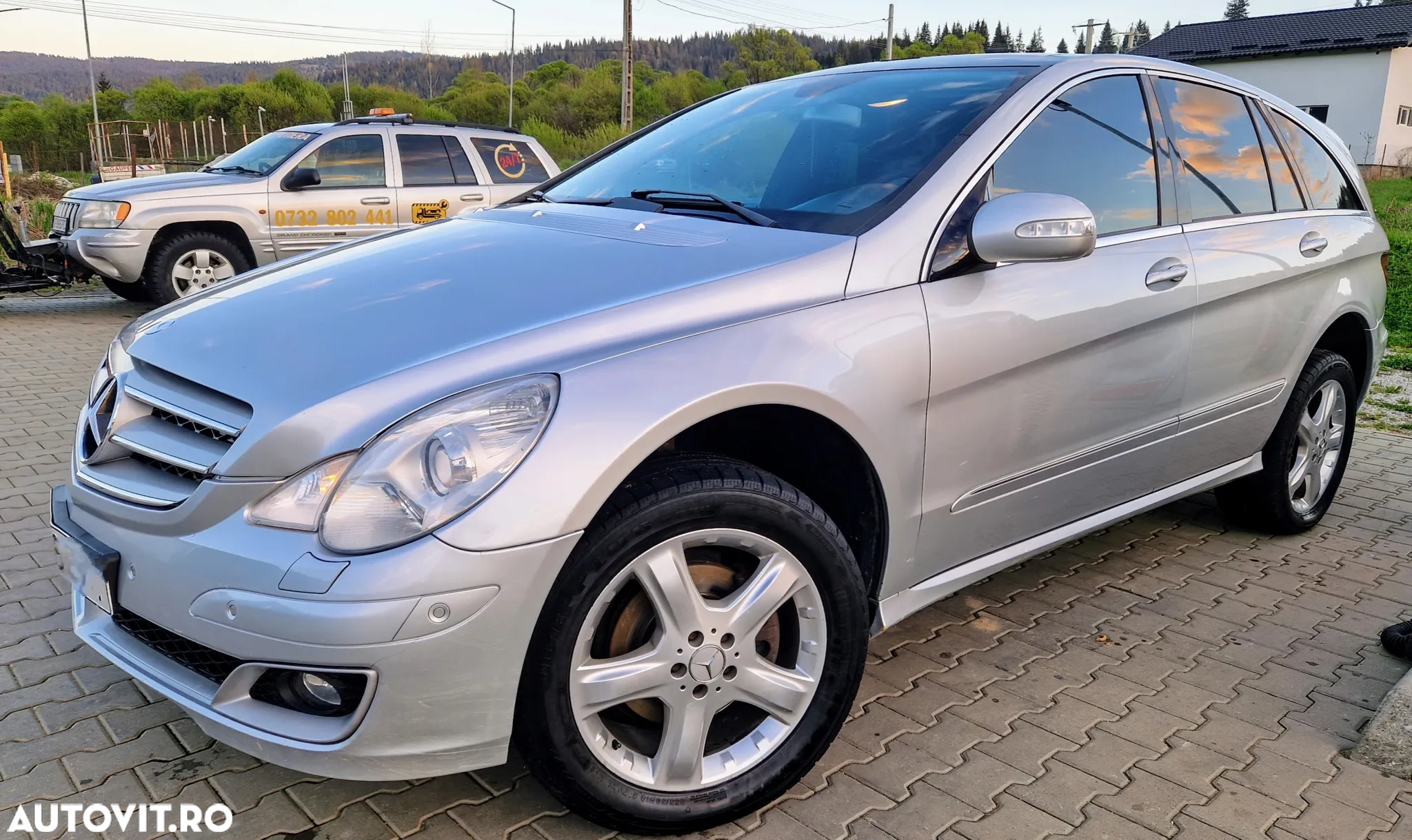 Mercedes-Benz R - 2