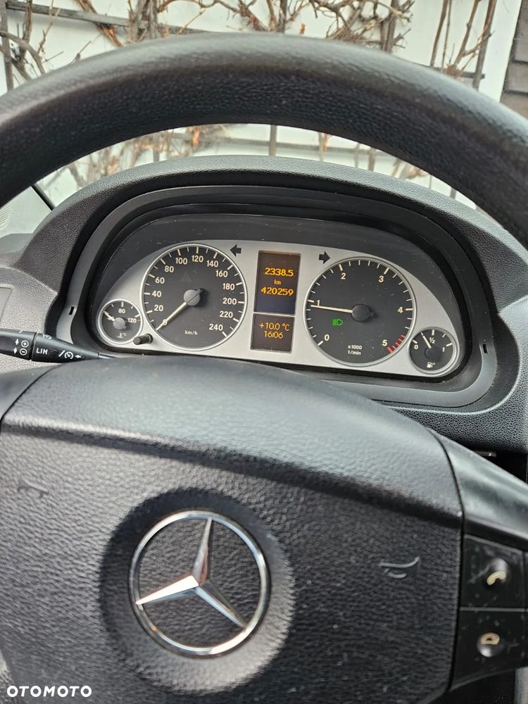 Mercedes-Benz Klasa B 180 CDI - 7