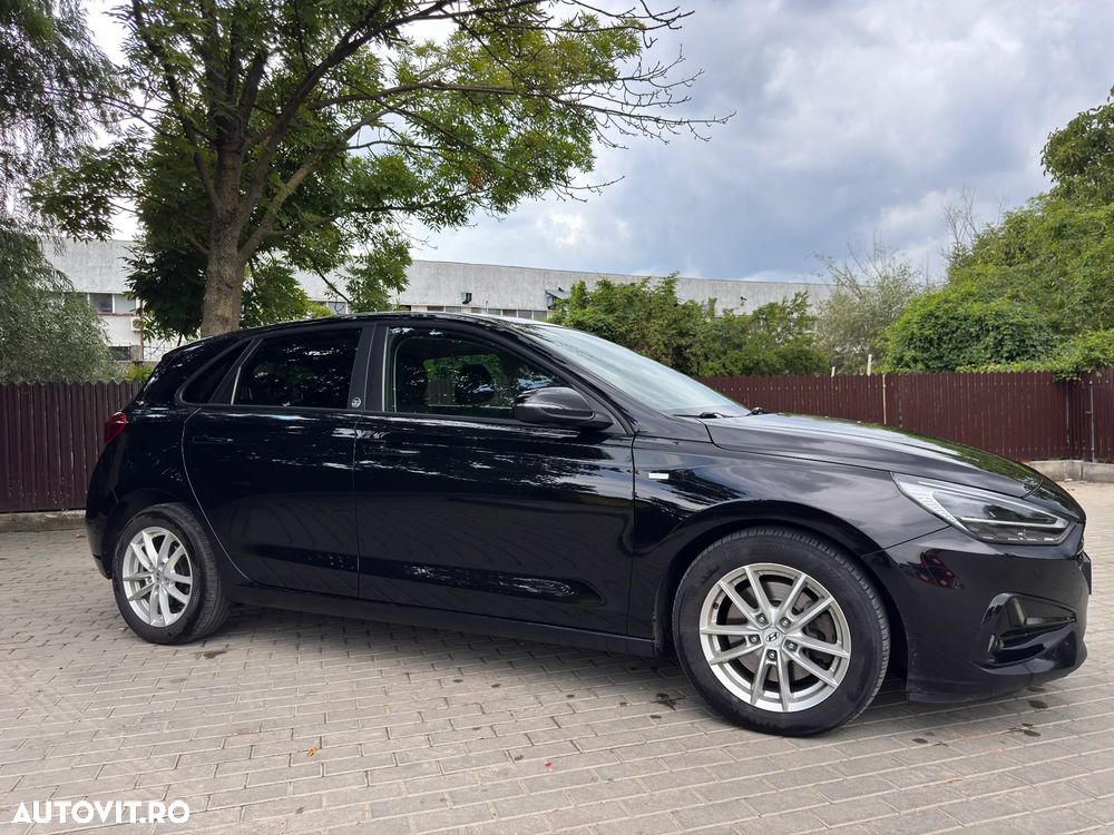 Hyundai i30 1.5 T-GDI MHEV 160CP 7DCT Highway - 11