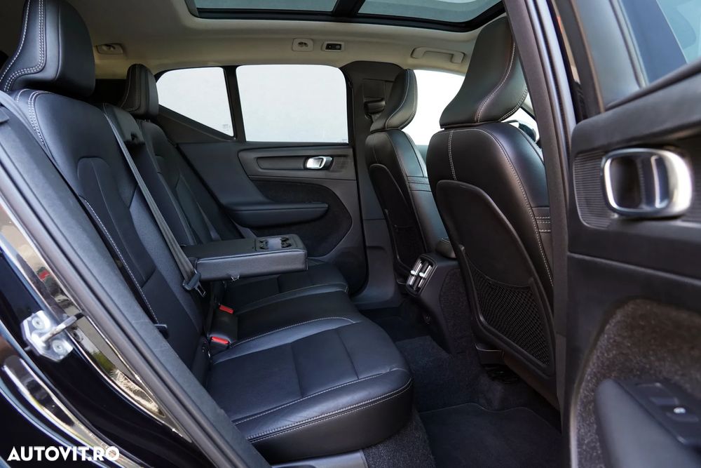 Volvo XC 40 D4 AWD Geartronic Inscription - 10