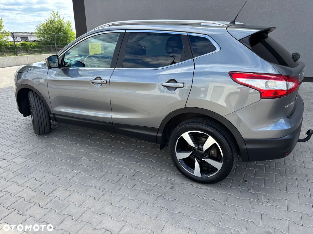 Nissan Qashqai 1.6 DIG-T 360 - 3