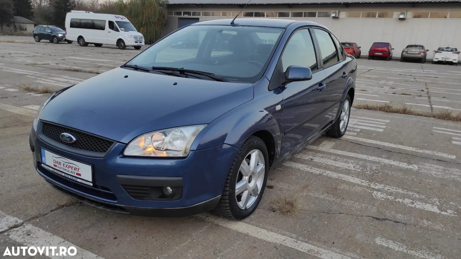 Ford Focus 1.6i Trend - 3