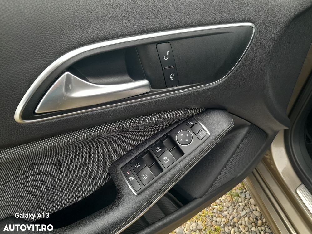 Mercedes-Benz A 180 BlueEFFICIENCY - 9