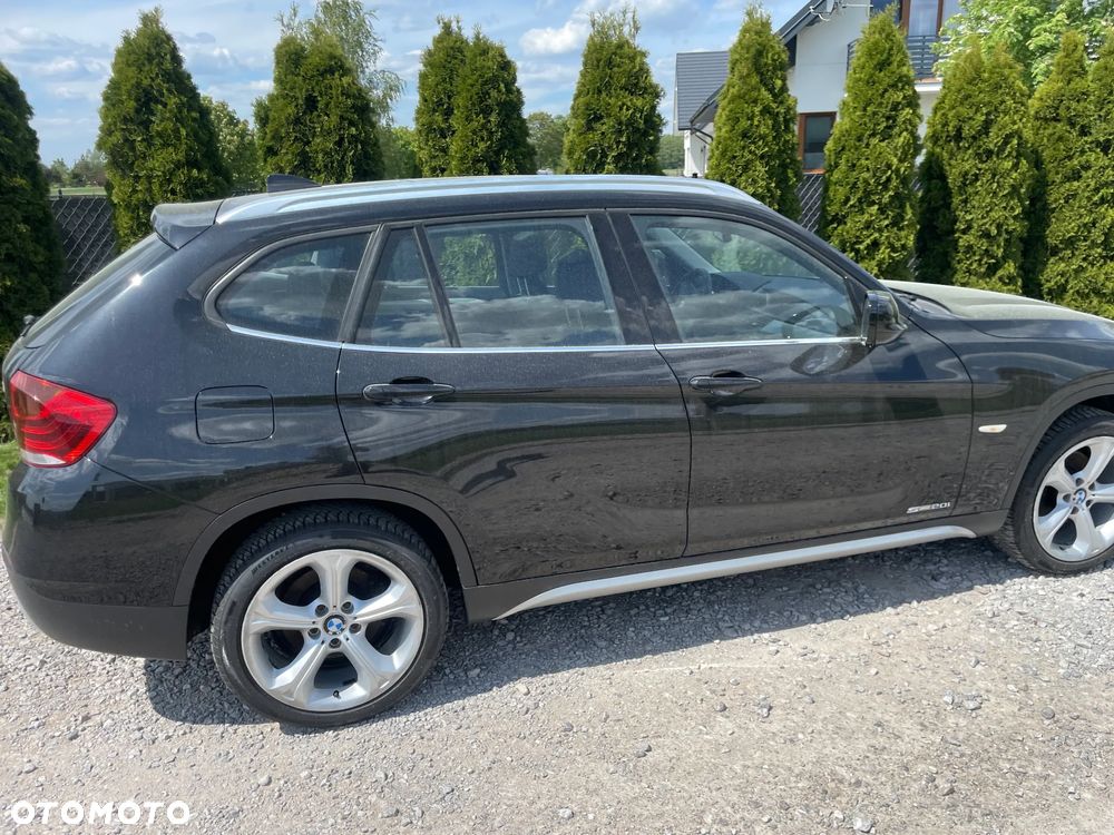 BMW X1 sDrive20i xLine - 3