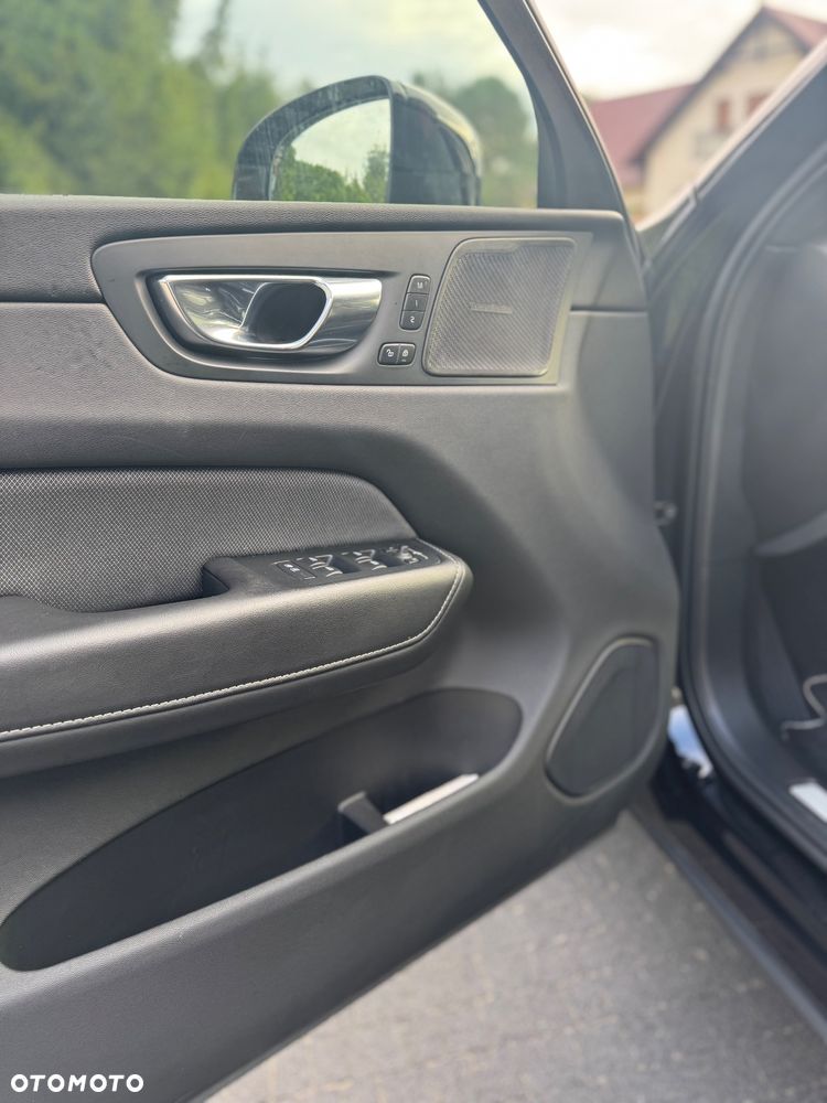 Volvo XC 60 - 20