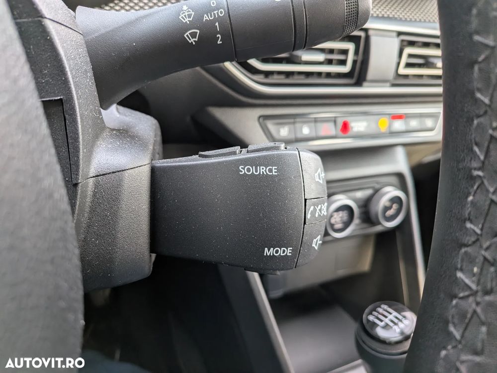 Dacia Logan TCe 90 MT5 Expression - 15