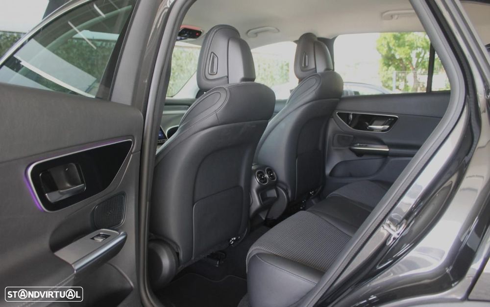 Mercedes-Benz GLC 300 e 4Matic - 16