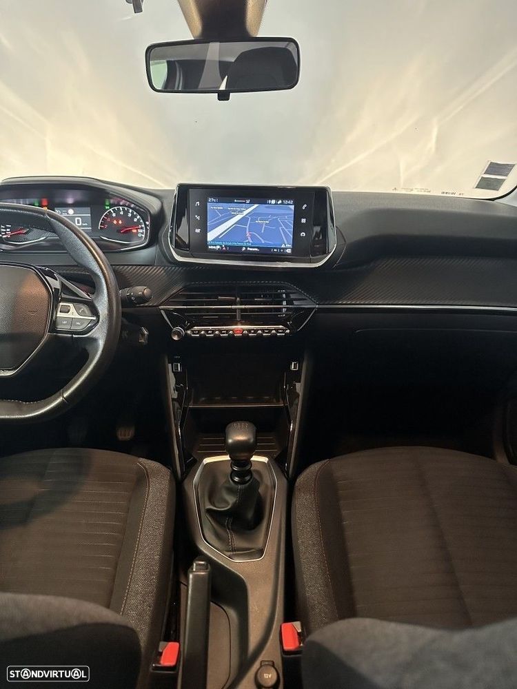 Peugeot 208 1.2 PureTech Active — fotografia 8