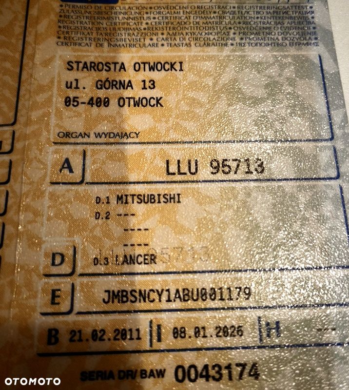 Mitsubishi Lancer 1.6 Invite - 2
