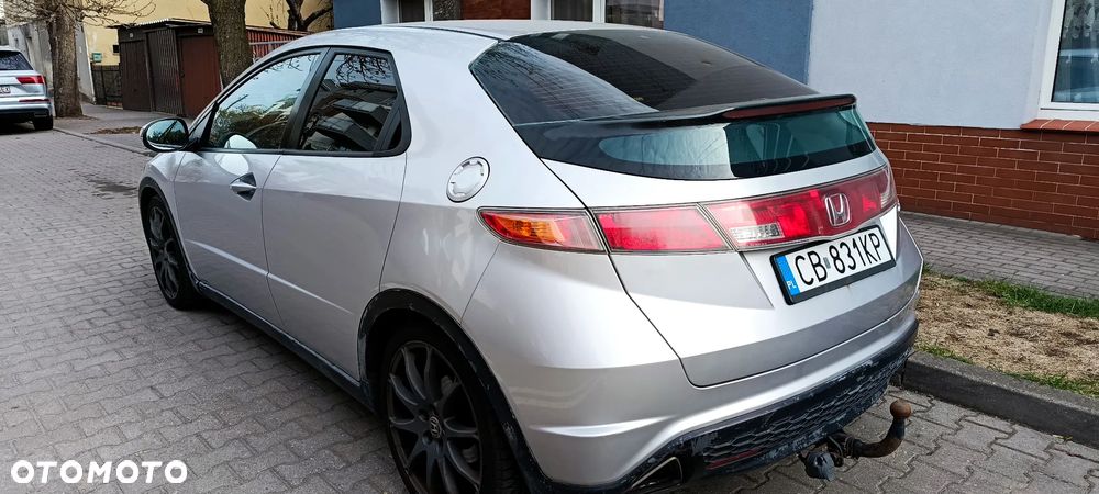 Honda Civic 1.8i-VTEC Sport - 4