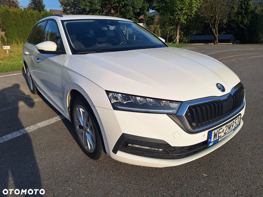 Skoda Octavia 2.0 TDI Style DSG - 9